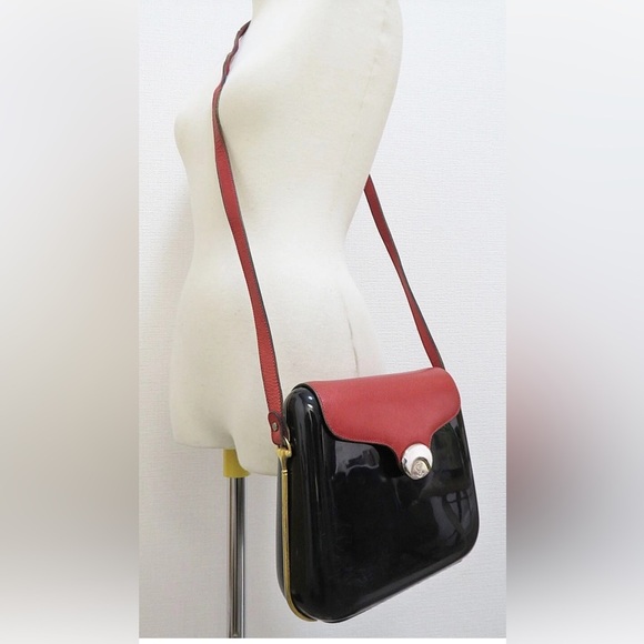 Gucci Black and Red Crossbody Bag - Picture 1 of 9